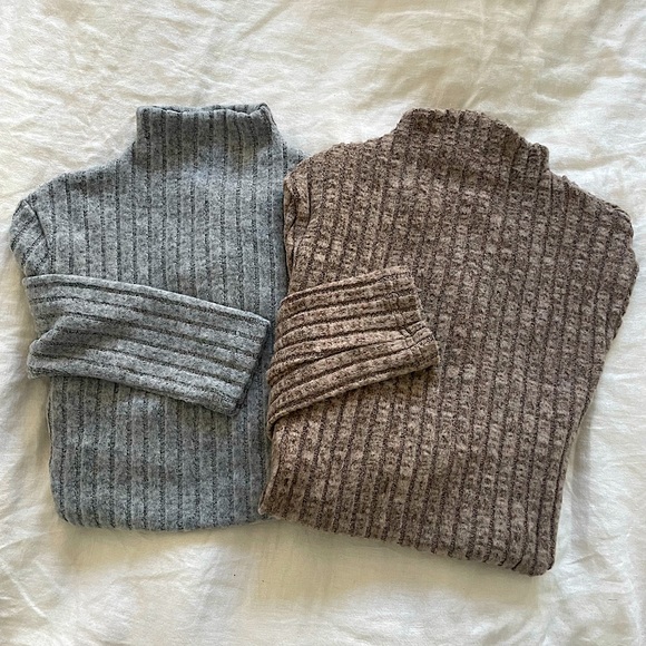 Two Mock Neck Ribbed Bodysuits! XS - Picture 1 of 7